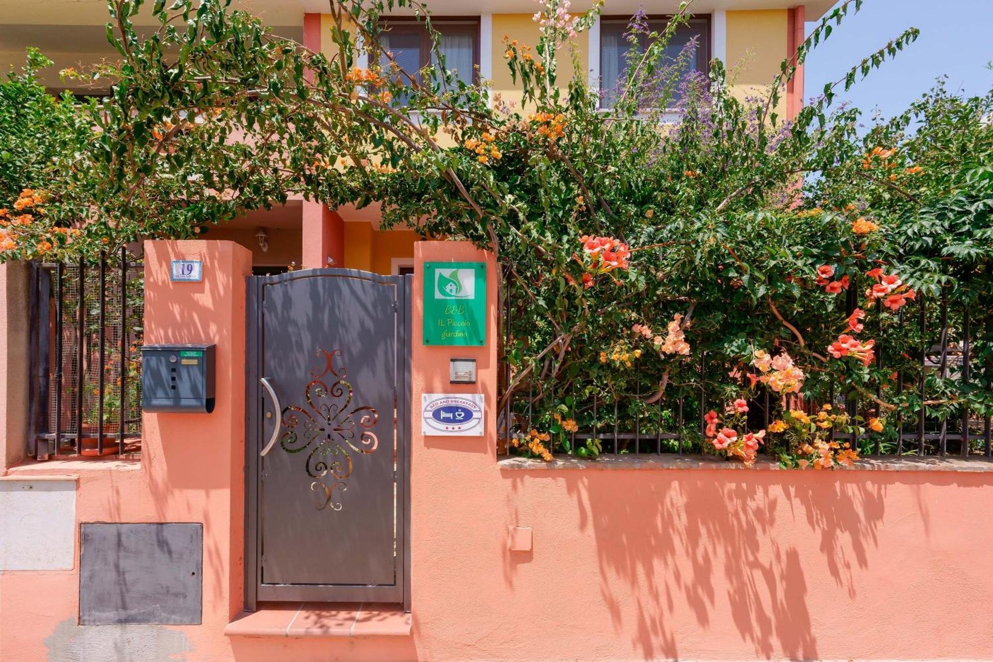 Il Piccolo Giardino Rooms & Breakfast Villasimius Εξωτερικό φωτογραφία